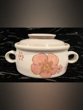 Denby Gypsy English Stoneware 1 Quart (2 Pint) Casserole With Lid